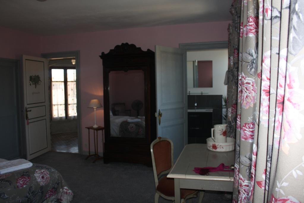 La Montagute Villa Thezan-des-Corbieres Стая снимка